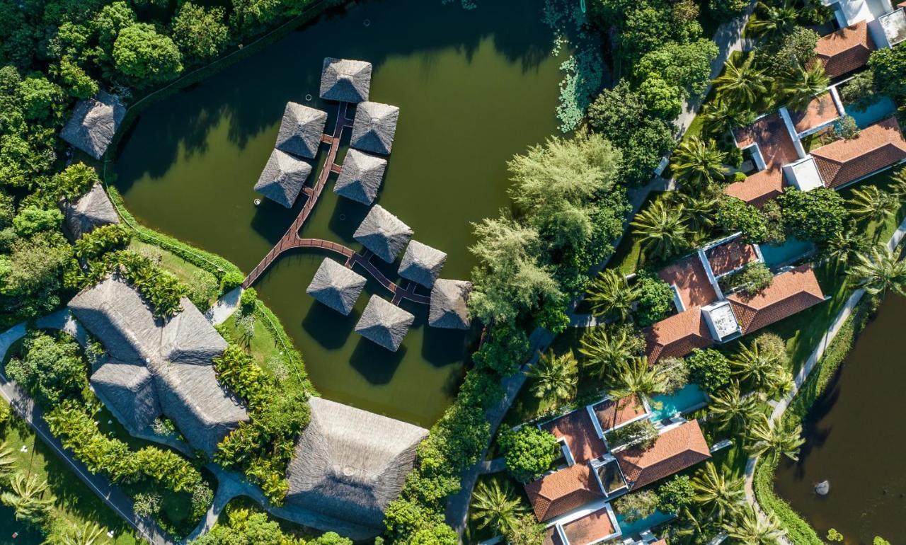 Vinpearl Resort & Spa Phu Quoc Dış mekan fotoğraf Aerial view of the resort